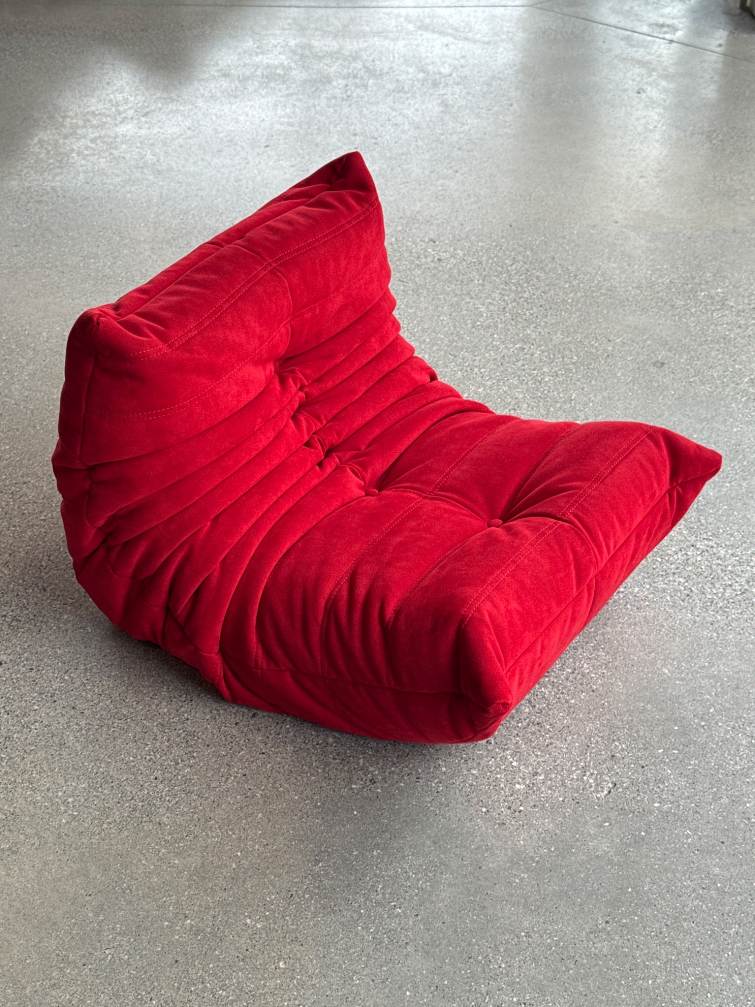 MINI TOGO ALCANTARA GOYA RED Y396