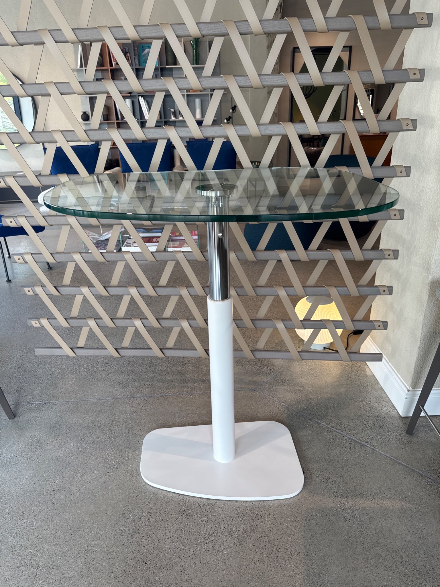 MESA PISTON PIAZZA PATA BLANCA