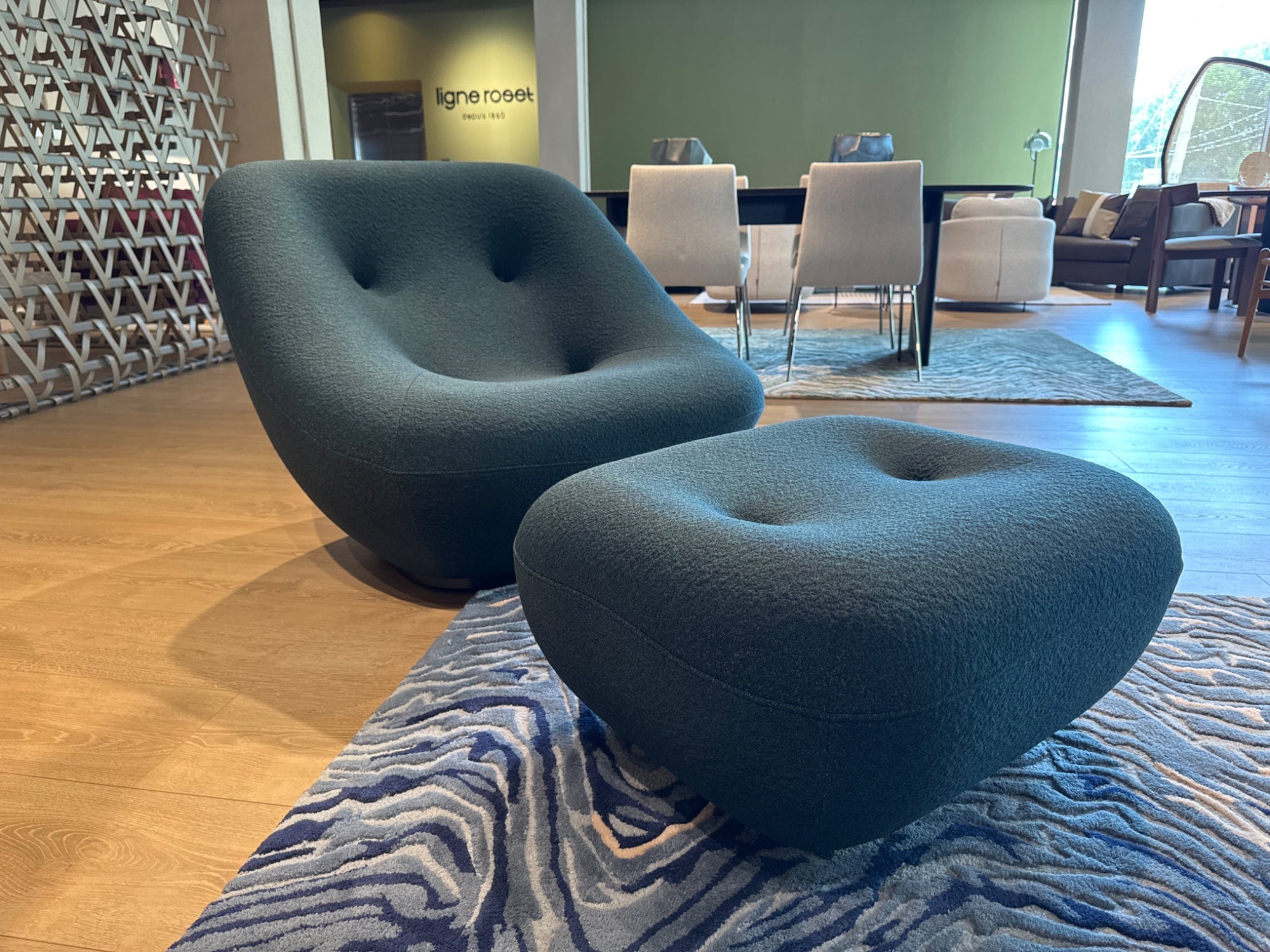 SILLON BONNIE TEJIDOS EXTENSIBLES WARDA CONIFERE 1991