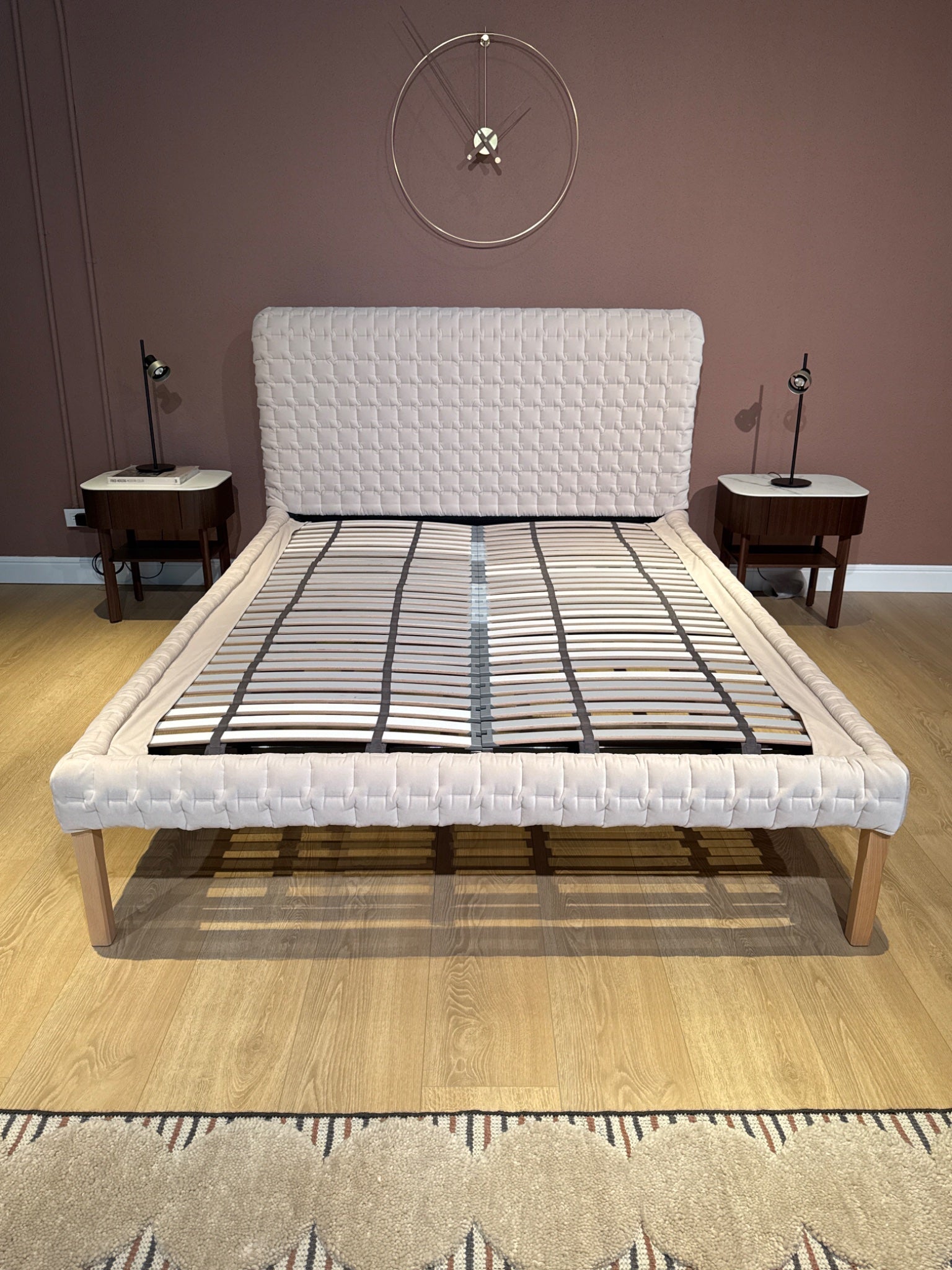CAMA 152.4X203.2 RUCHÉ VERSION ALTA HARALD-3 ALBATRE 212 PATAS NATURAL